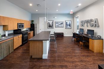 Business Center with Complimentary Wifi